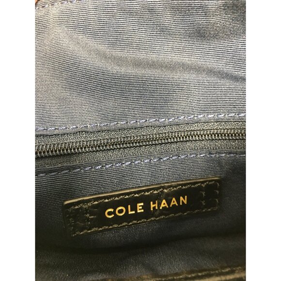 Cole Haan Crossbody Shoulder Purse Bag Genuine Leather Alligator Print Black  -N - Picture 12 of 16